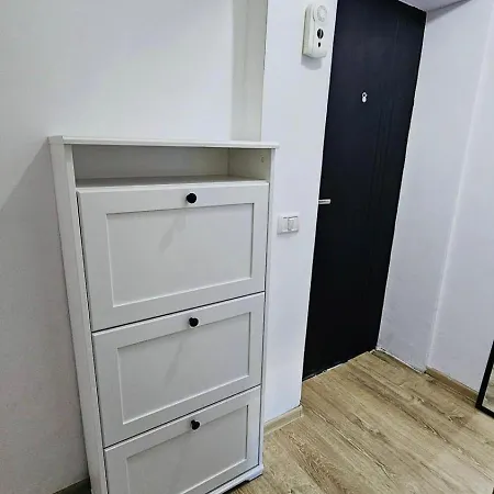 Summer Apartment *